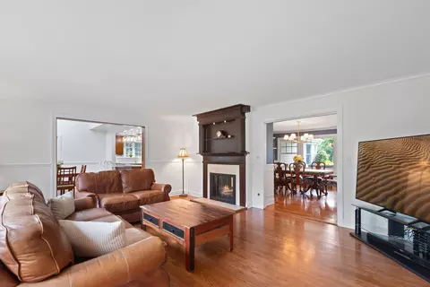 Other - 2114 Prairie St, Glenview, IL 60025 photo 2 of 6