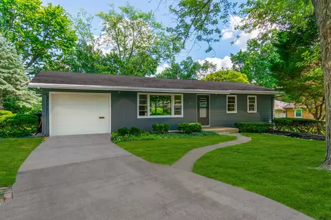 1 Gary Ct, Normal, IL 61761 photo 1