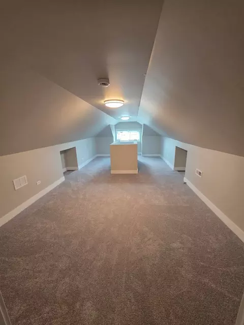 8830 S Bishop St, Chicago, IL 60620 photo 18