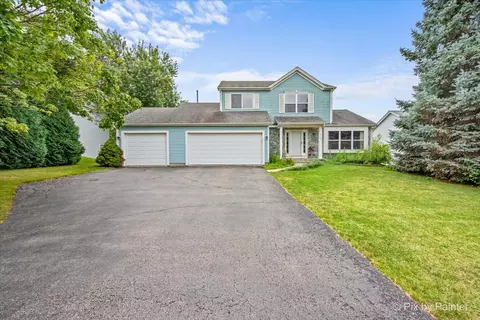 2107 Bridgewater Dr, Belvidere, IL 61008