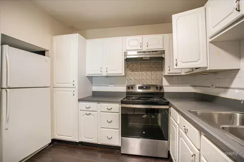 Kitchen - Undisclosed, Hazel Crest, IL 60429 photo 2 of 3