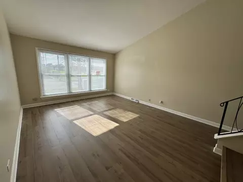 9283 Dee Rd, Des Plaines, IL 60016 photo 8