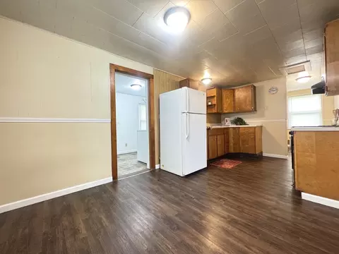 306 S 4th St, Cherry, IL 61317 photo 11