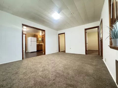 306 S 4th St, Cherry, IL 61317 photo 6