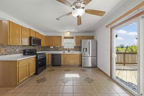 Kitchen - 2033 Ridge Moor Dr, Plainfield, IL 60586 photo 3 of 3