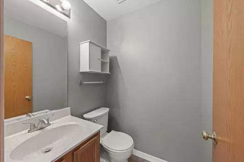 Bath - 2033 Ridge Moor Dr, Plainfield, IL 60586 photo 1 of 3