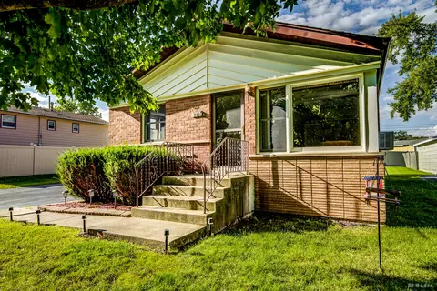 5432 163rd St, Oak Forest, IL 60452