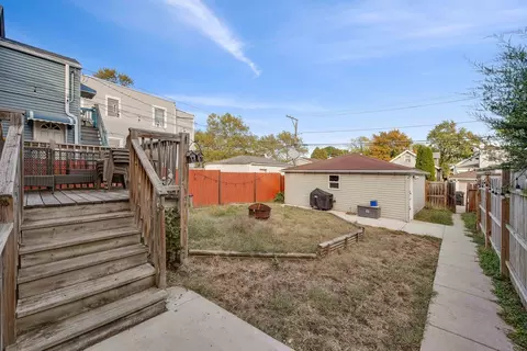 2053 N Lavergne Ave, Chicago, IL 60639 photo 31