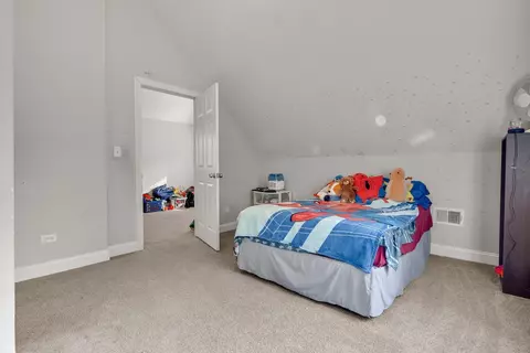 2053 N Lavergne Ave, Chicago, IL 60639 photo 18