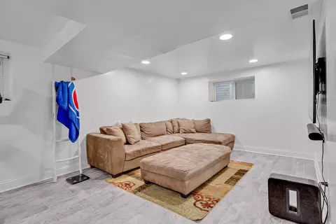 2053 N Lavergne Ave, Chicago, IL 60639 photo 25