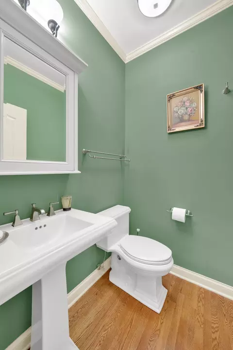 Bath - 13151 S Lake Mary Dr, Plainfield, IL 60585 photo 5 of 7