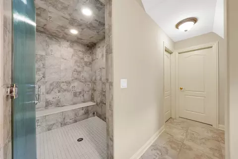Entry Way - 13151 S Lake Mary Dr, Plainfield, IL 60585 photo 4 of 8