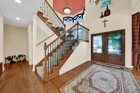 Entry Way - 13151 S Lake Mary Dr, Plainfield, IL 60585 photo 1 of 8