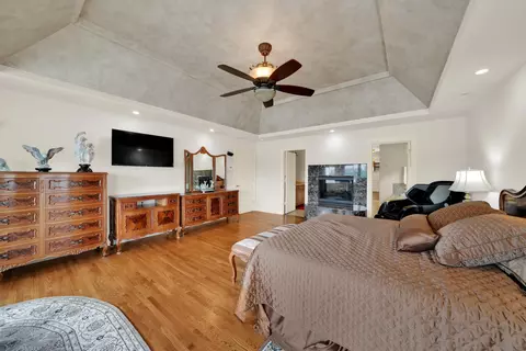 Bedroom - 13151 S Lake Mary Dr, Plainfield, IL 60585 photo 2 of 4