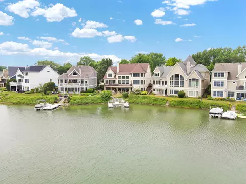 13151 S Lake Mary Dr, Plainfield, IL 60585