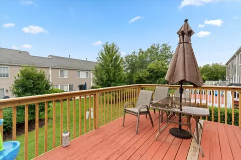 423 Spaulding Rd, Bartlett, IL 60103 photo 26