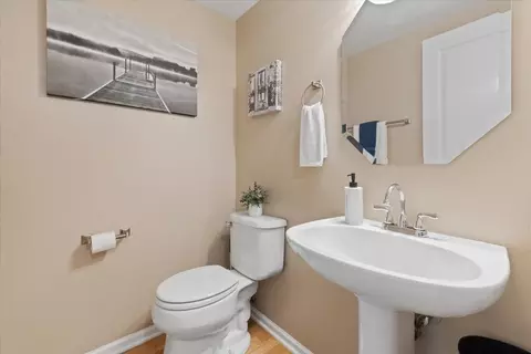 423 Spaulding Rd, Bartlett, IL 60103 photo 14