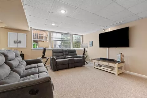 423 Spaulding Rd, Bartlett, IL 60103 photo 24