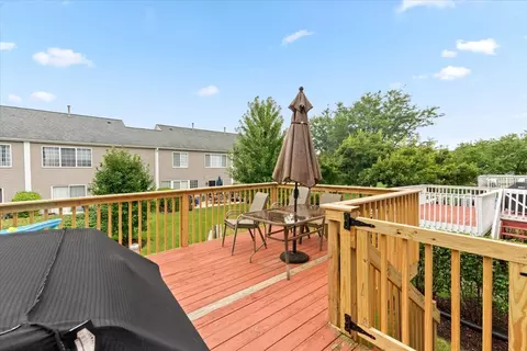 423 Spaulding Rd, Bartlett, IL 60103 photo 28