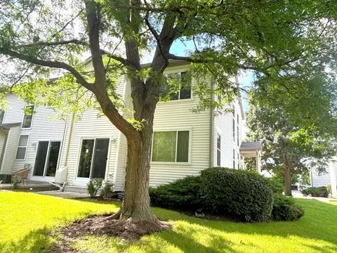 2468 Reflections Dr, Aurora, IL 60502 photo 41