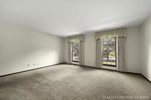 Other - 1040 Creekside Dr, Wheaton, IL 60189 photo 4 of 5