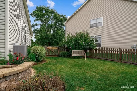 2675 Darfler Ct, Aurora, IL 60503 photo 27