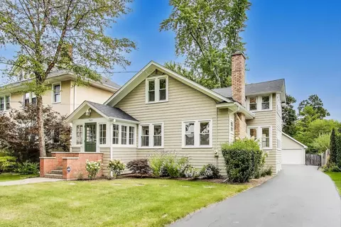 1345 Saint Johns Ave, Highland Park, IL 60035