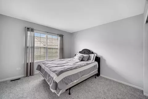 5232 Cobblers Xing, Mchenry, IL 60050 photo 20