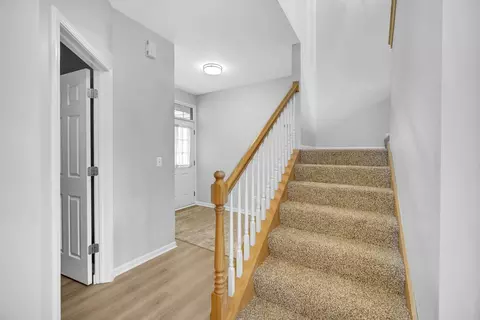 5232 Cobblers Xing, Mchenry, IL 60050 photo 13