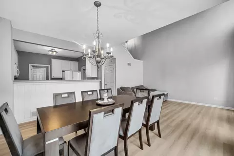 5232 Cobblers Xing, Mchenry, IL 60050 photo 10