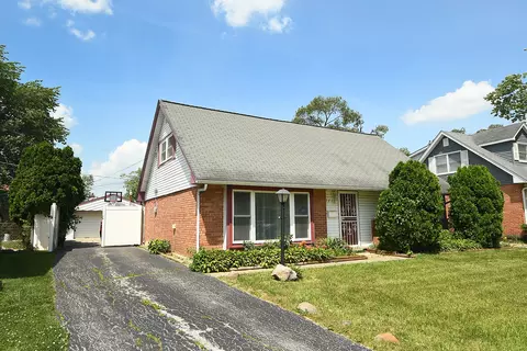 3806 168th St, Country Club Hills, IL 60478