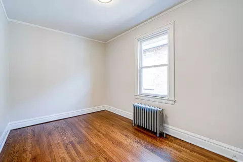 Bedroom - 7034 S Artesian Ave, Chicago, IL 60629 photo 4 of 6