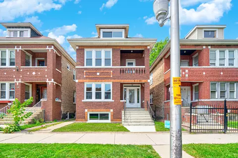 7034 S Artesian Ave, Chicago, IL 60629
