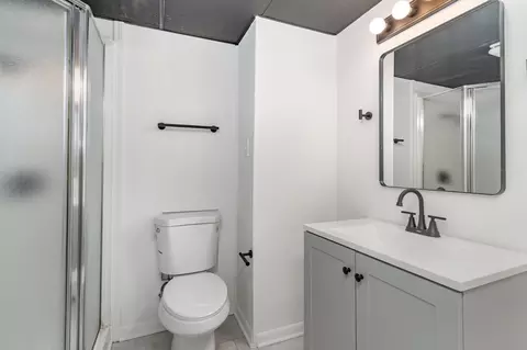 11 Central Ave, Aurora, IL 60506 photo 11