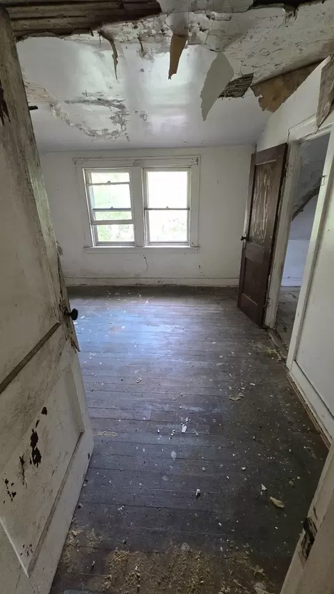 Bedroom - Undisclosed, Hazel Crest, IL 60429 photo 4 of 4