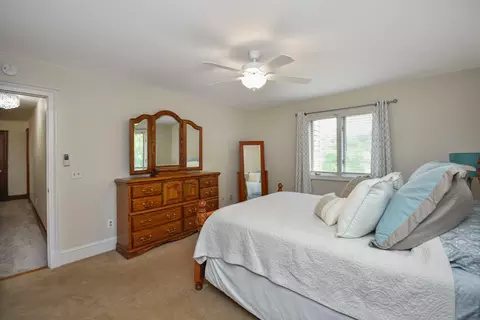 121 Manor Cir, Bloomington, IL 61704 photo 34
