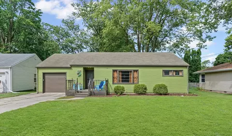519 Gray Dr, Gibson City, IL 60936