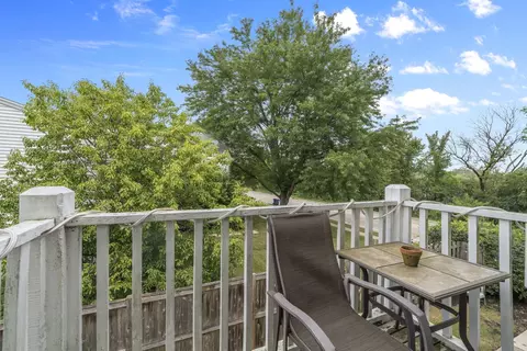 Exterior - 178 Stephanie Ct #D, Bartlett, IL 60103 photo 1 of 1