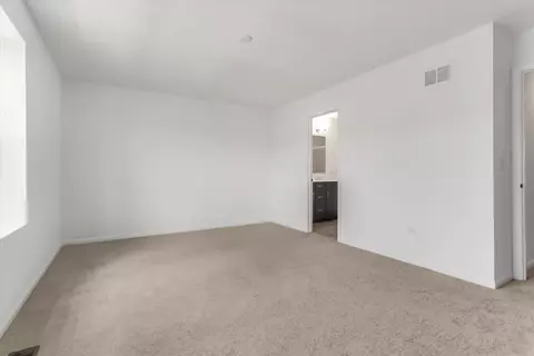 1486 Blaine St, Des Plaines, IL 60018 photo 21