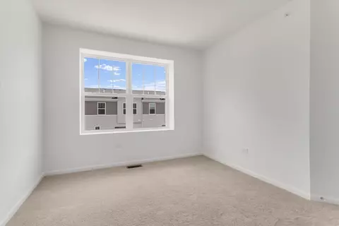 1486 Blaine St, Des Plaines, IL 60018 photo 25