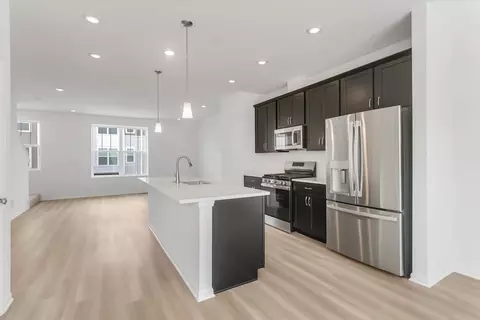 1486 Blaine St, Des Plaines, IL 60018 photo 10