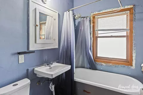 327 E Water St, Kankakee, IL 60901 photo 10