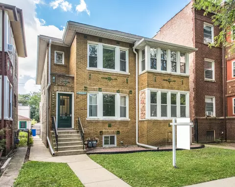5253 W Cullom Ave, Chicago, IL 60641