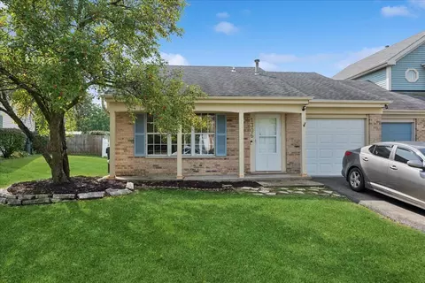 1306 Robin Dr, Carol Stream, IL 60188
