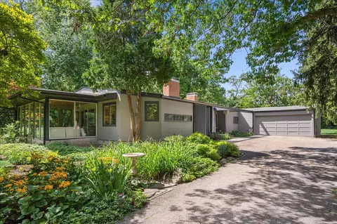 764 Boal Pkwy, Winnetka, IL 60093