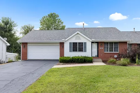 3794 Sage Dr, Rockford, IL 61114