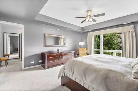 Bedroom - 2327 N Bosworth Ave, Chicago, IL 60614 photo 2 of 4