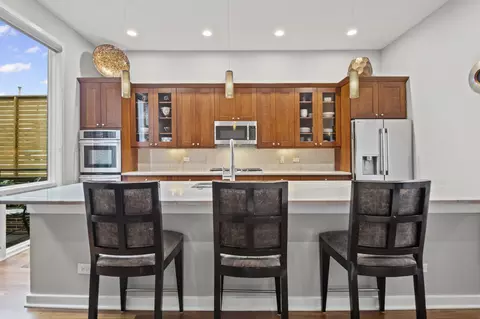 Kitchen - 2327 N Bosworth Ave, Chicago, IL 60614 photo 1 of 3
