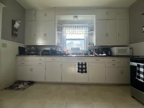 Kitchen - 1309 S Main St, Bloomington, IL 61701 photo 1 of 4