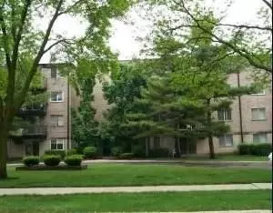 2315 E Olive St #2G, Arlington Heights, IL 60004